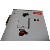 NEW Danfoss 137H9222 VLT HVAC Drive FC-102 0.5HP 460VAC 3-Phase VFD