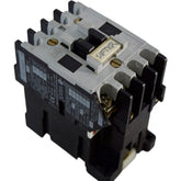 Allen Bradley 100-A09ND3 Contactor 3 Pole 9A 120V Series B 600VAC