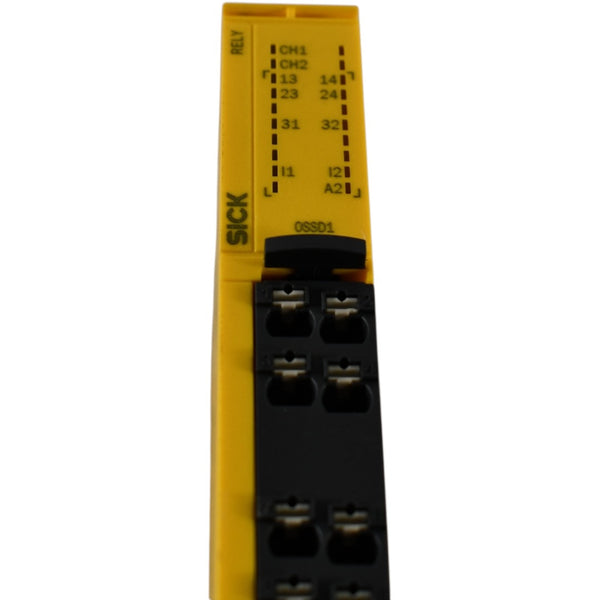 NEW SICK RLY3-OSSD100 1085343 Safety Relay 24V DC OSSD Output Expansio ...