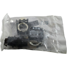 NEW Eaton E22KB62A Key Selector Switch 2 POS Spring Return Right 22mm 1NO