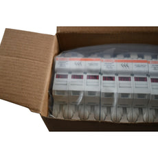 Pack of 4 NEW Mersen USGCC3I UltraSafe 3-Pole Class CC Fuse Holder 600V 30A Z1022303D