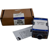 NEW Johnson Controls DP140005U21C Differential Pressure Transducer 0-5.0'' W.C. 4-20mA