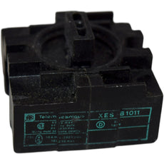 Telemecanique XES B1011 Pendant Station Contact Block 600V 10A Heavy Duty