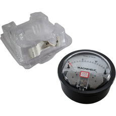 NEW Dwyer 2015 Magnehelic Differential Pressure Gauge 0-15 IN W.C.