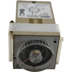 Omron E5C2-R20J Temperature Controller 100-120V J Thermocouple 0-200C 8-Pin