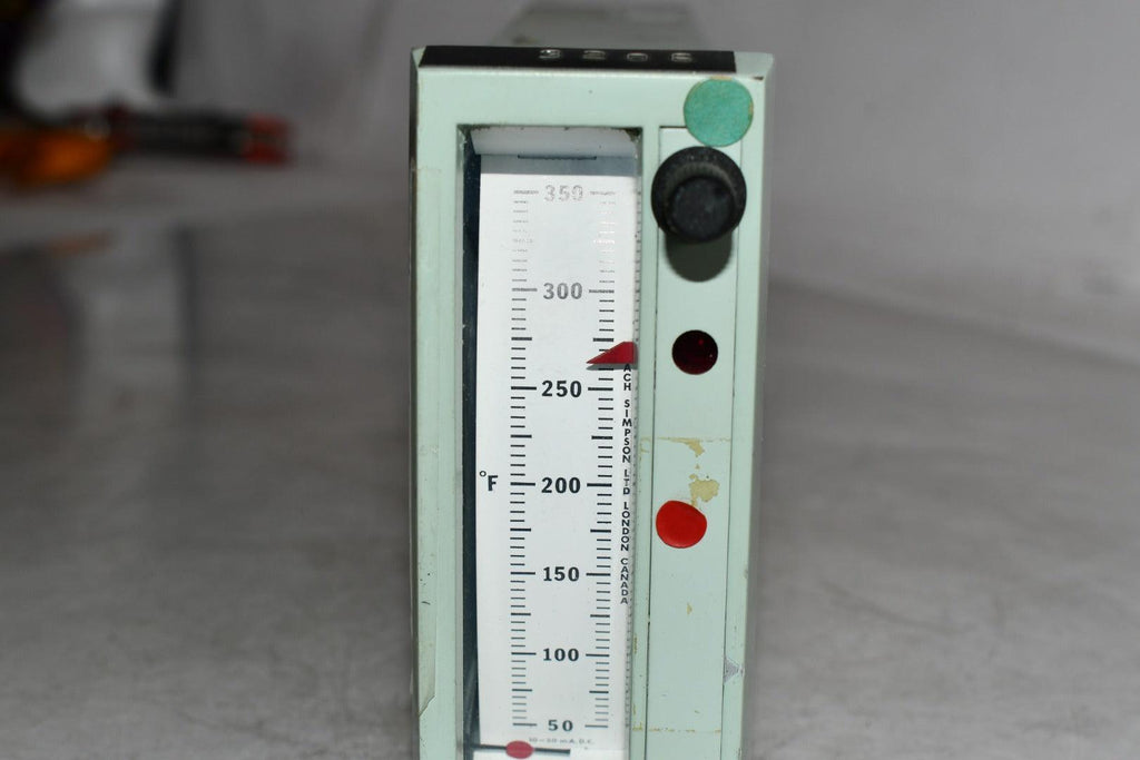 BACH-SIMPSON 5624 Precision Controller Vertical 0-350 F 115V Temperatu ...