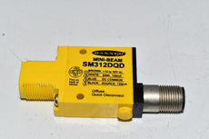 Banner Engineering SM312DQD Photoelectric Sensor, Diffuse, 380mm, 10-30VDC, NPN/PNP, QD, Mini-Beam Series