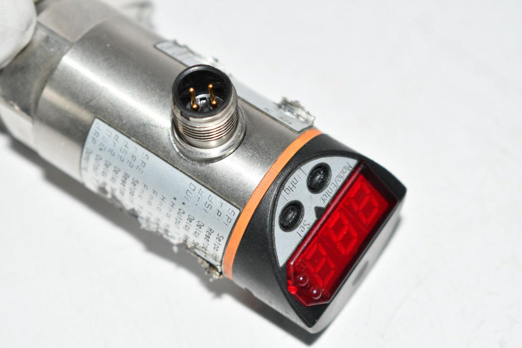 IFM Effector Pressure sensor with display PN7229 1/4'' NPT Condition_Used