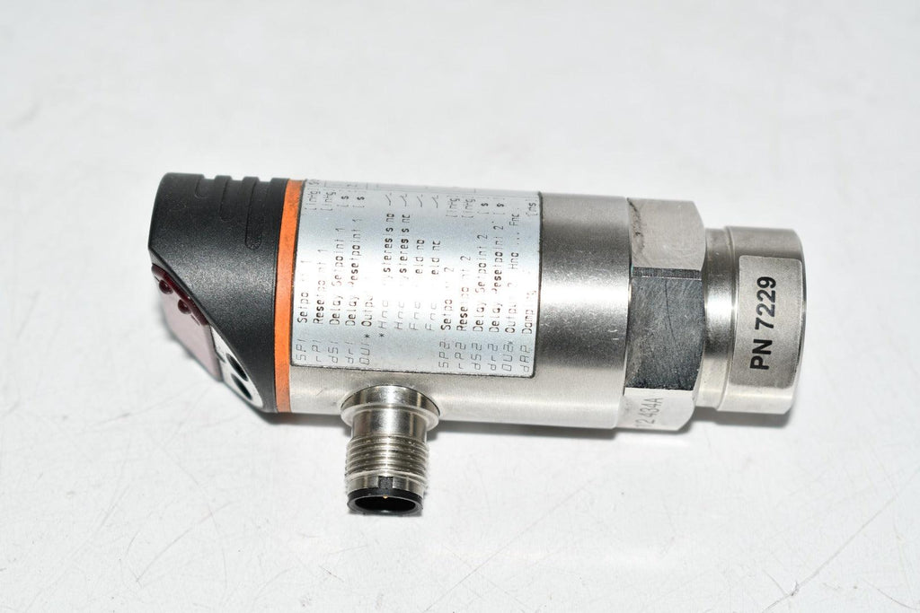 Effector Switch NEW IFM Effector Pressure sensor with display PN7229 1/4'' NPT ...