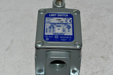 NEW Square D 9007TUB1 600 VAC/VDC 12 Amp Heavy Duty Limit Mill Switch