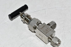 NEW Swagelok SS-3NBS4-A SS Severe Service Union Bonnet Needle Valve