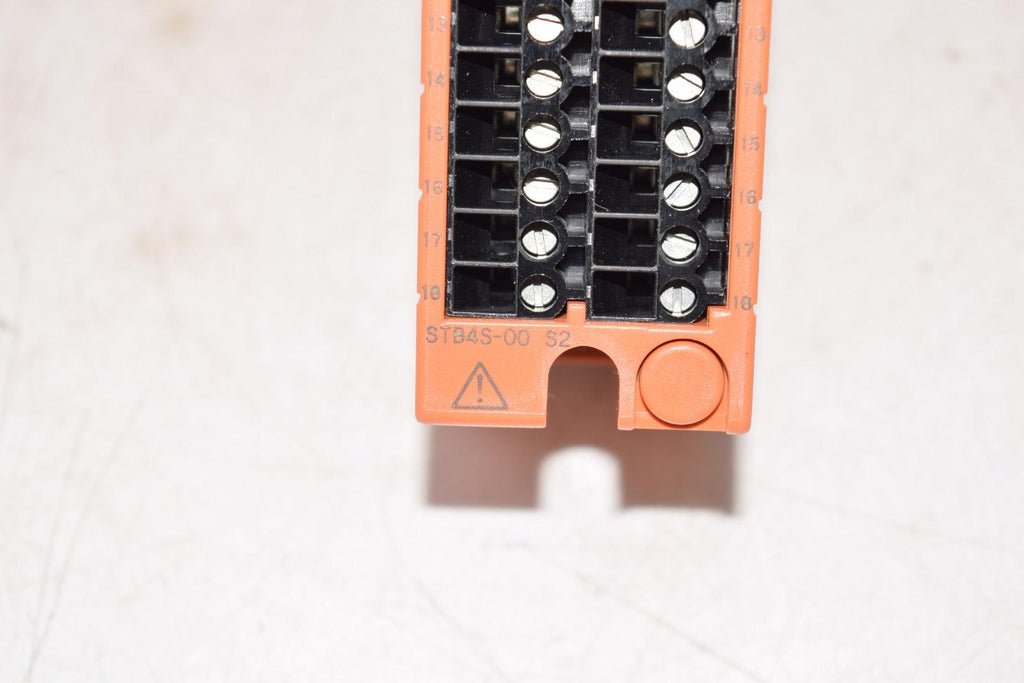 NEW Yokogawa Electric STB4S-00 Terminal Module – VB Industrial Supply