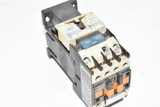 TELEMECANIQUE CA3 DN 22 CONTROL RELAY CONTACTOR CA3DN22 24V