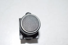 NEW Moeller Klockner Momentary Push Button Switch E K10 300V AC/250V DC