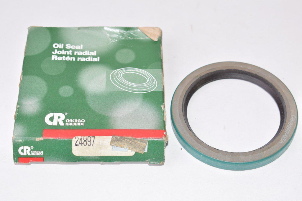 NEW CR Chicago Rawhide 24897 Oil Seal Solid, 2.500 in Shaft, 3.251 in OD, 0.375 in Width
