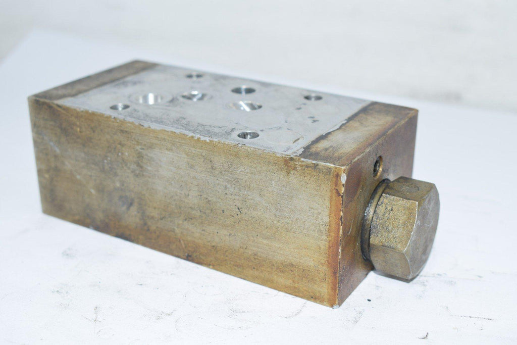 Sandwich Rivet DYNEX Rivett S8642-D05-AB-V-21 Hydraulic Sandwich Control Valve 3000 P ...