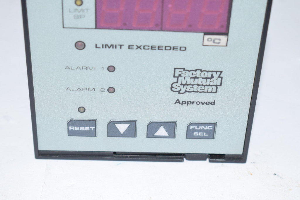 Factory Mutual System West 2077 9103386 Digital Temperature Controller ...