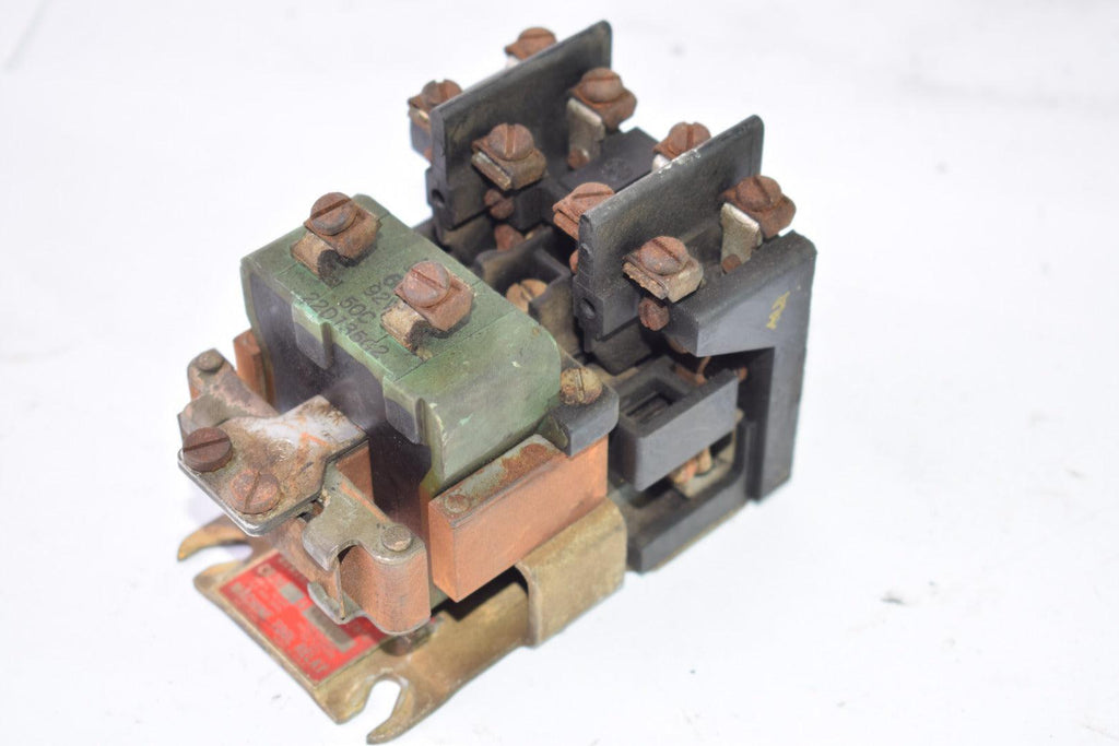 GE General Electric CR2810A14A0 Machine Tool Relay 600V 10 Amp – VB ...