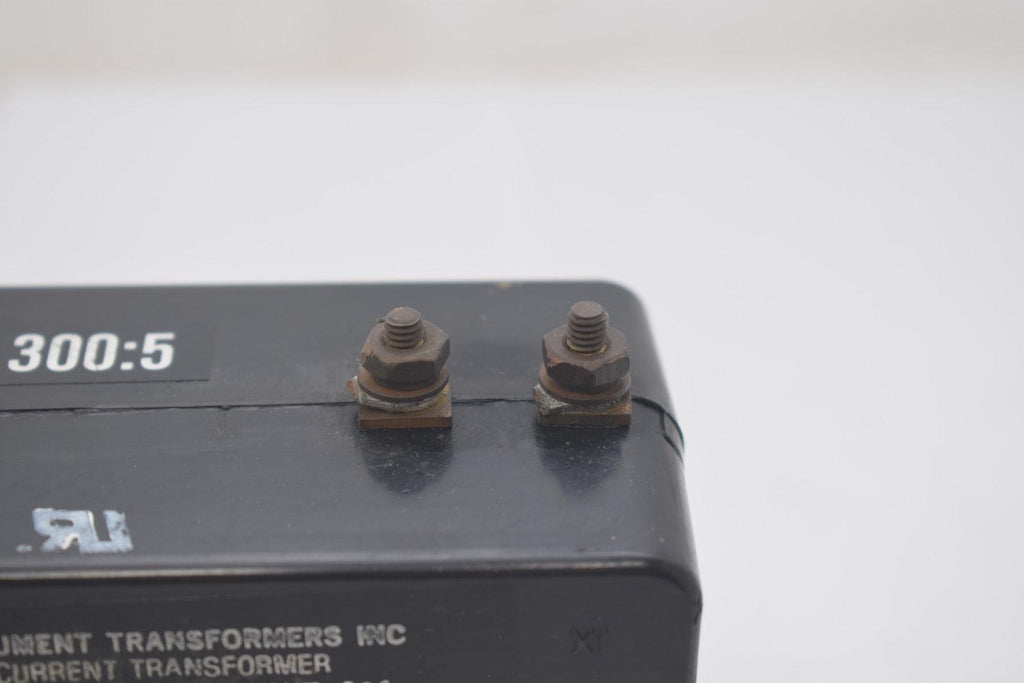 GE Instrument Transformer 180SHT301 Current Transformers, 180 Series