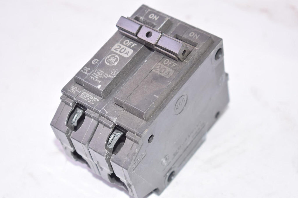 General Electric RT-690 Type: THQB 2 Pole Circuit Breaker
