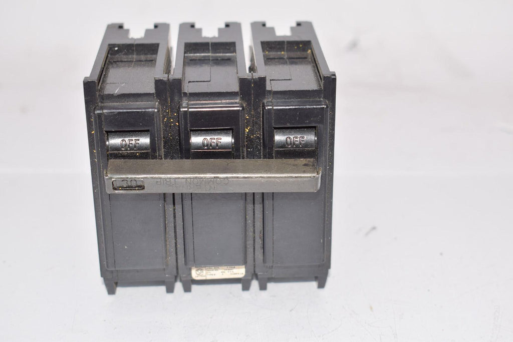 GTE SYLVANIA E-16248 Circuit Breaker Switch 3 Pole Type C 840 VAC