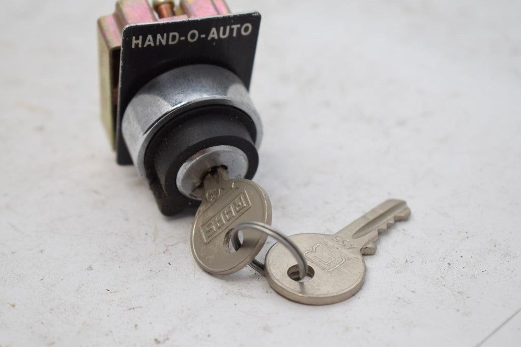 Auto Man Key Switch Hand-O-Auto Keyed Selector Switch – VB Industrial Supply
