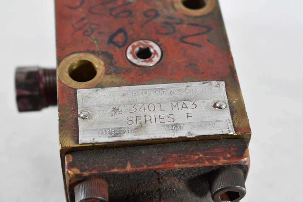 Hunt 3/8'' 3401 MA3 Series F Hydraulic Valve