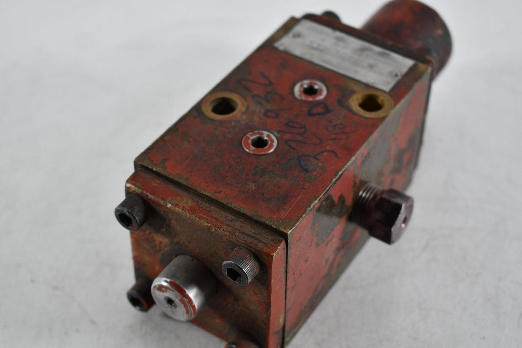 Hunt 3/8'' 3401 MA3 Series F Hydraulic Valve