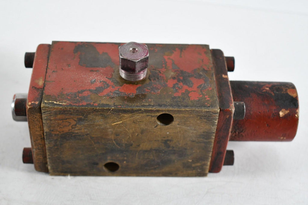 Hunt 3/8'' 3401 MA3 Series F Hydraulic Valve