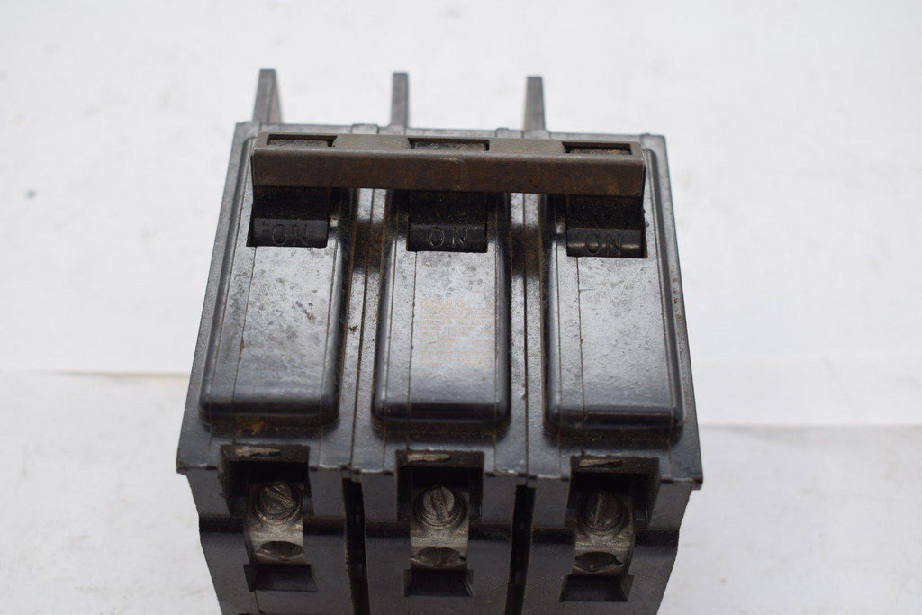 ITE Gould Siemens BQ3B020 3p 20 amp Circuit Breaker HACR Type Breaker