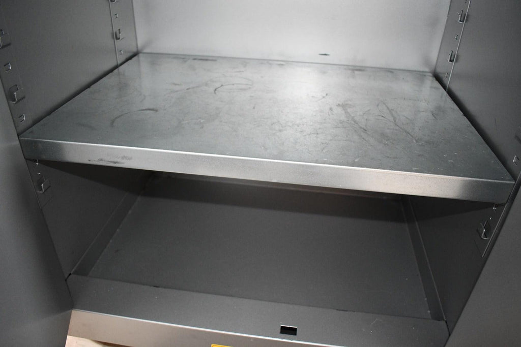 Justrite 883024 19 Gallon Self Close Under Fume Hood Flammables