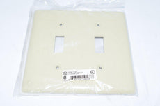 Lot of 15 NEW Hubbell NP21 Outlet Box Covers Ivory