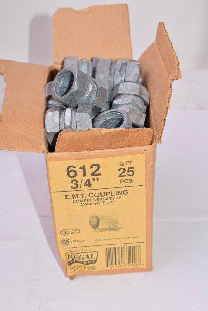 Lot of 34 NEW Regal Fittings 612 3/4'' E.M.T. Compression Type Concrete Tight Coupling