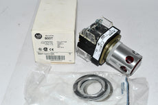 NEW Allen Bradley 800T-QAH10R PUSHBUTTON 30.5 MM MOMENTARY CONTACT ILLUMINATED Switch