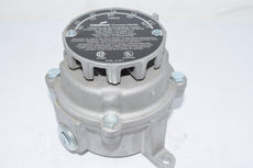 NEW Cooper Crouse-Hines HRC2 (SPDT) Heavy-Duty Thermostat 22A 480VAC