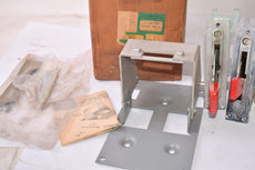NEW General Electric TDF21  F225, Right Hand Mounting NEMA 1&2 Circuit Breaker Frame/Handle Kit