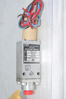 NEW ITT 225P1C3-165 Pressure Switch