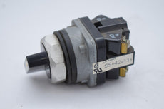 NEW TEC Tokyo Electric SS-42-11 SELECTOR SWITCH 2 POSITION MAINTAINED