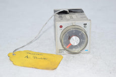 Omron H2C-8 Timer FOR PARTS