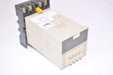 Omron H5CN -XBN Digital Timer W/ Socket, 12 to 48VDC