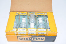 Pack of 10 NEW Champion Spark Plugs UJ-64P