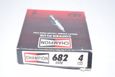 Pack of 4 NEW Champion 682 Spark Plugs