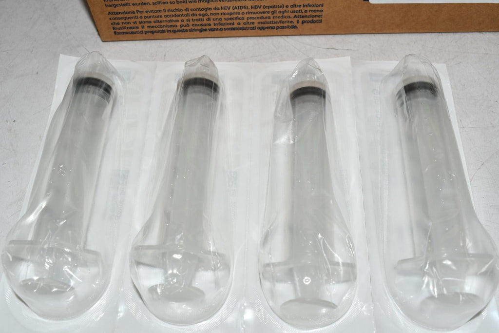 Pack of 40 NEW BD 302832 Plastipak Disposable Syringe LuerLok Tip