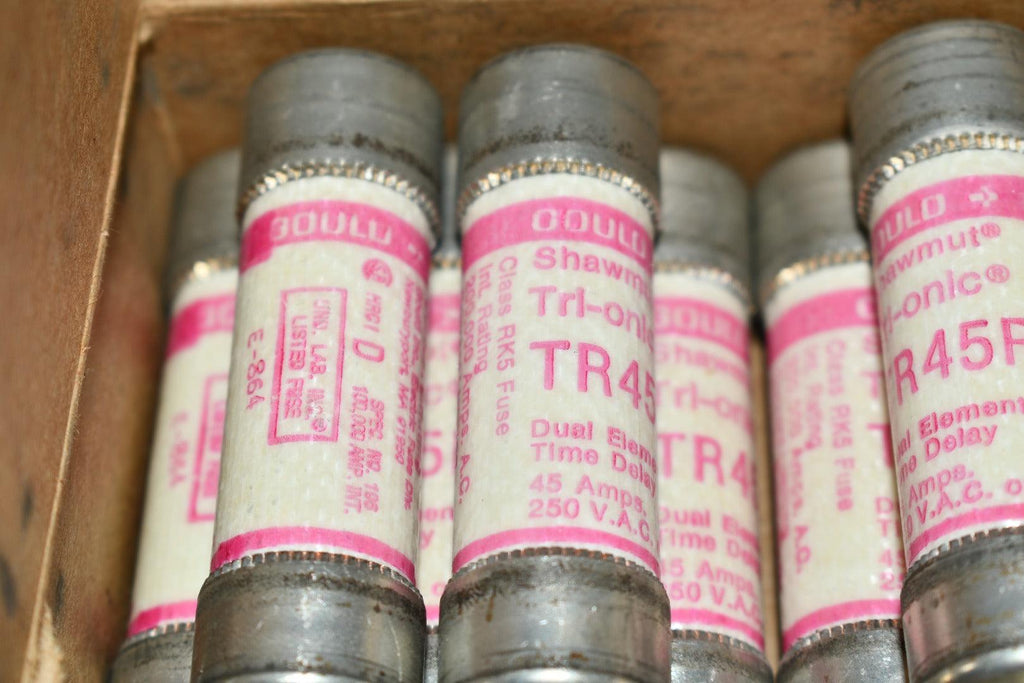 Pack of 8 NEW MERSEN FERRAZ SHAWMUT TR45R Fuse Tri-Onic 45A 250V AC Du ...