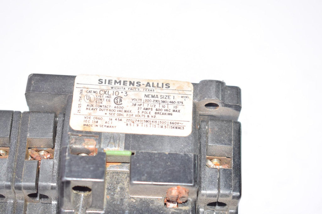 Siemens-Allis NEMA Size 1 Contactor Switch CXL10*3 600 VAC MAX 3 Pole ...