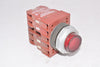 SIEMENS P30CB10 Red Illuminated Push Button Switch 600V AC/DC MAX