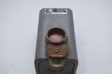 Square D 9001-B38 PUSH-BUTTON STATION STOP LOCKOUT STANDARD DUTY NEMA TYPE 1 ENCLOSURE